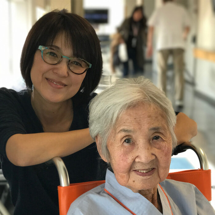 新田恵利の看取りの話 Vol.1——私が経験した3.5回の介護を振り返って気がついたこと