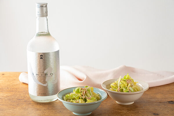 【ぐっち夫婦のお酒とおつまみ】春キャベツとツナのさっぱりごま和え×焼酎