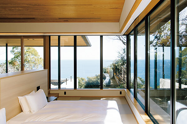 今年行きたい、海の宿──絶景と澄んだ空気でリトリート