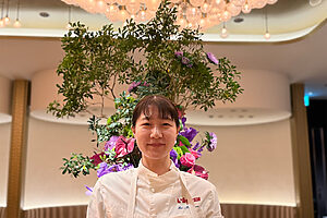 「銀座レカン」初の女性副料理長に抜擢された、長澤瑠衣さん。「杉田シェフとの個性の違いを大切にしながら、いろいろと吸収して銀座レカンの味を作り上げていきたいです」