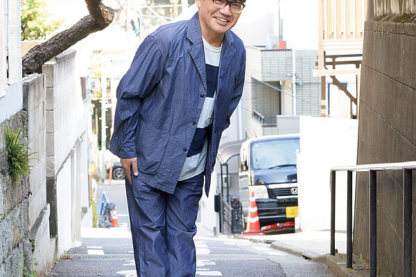 飯尾和樹さんが語る、テレビ番組『飯尾和樹のずん喫茶』──喫茶店で隣にいる人の生活とか背景まで気になってしまいます