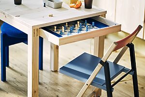 IKEA PS 2026 折りたたみチェア 1万円、IKEA PS 2026 テーブル 3万4990円