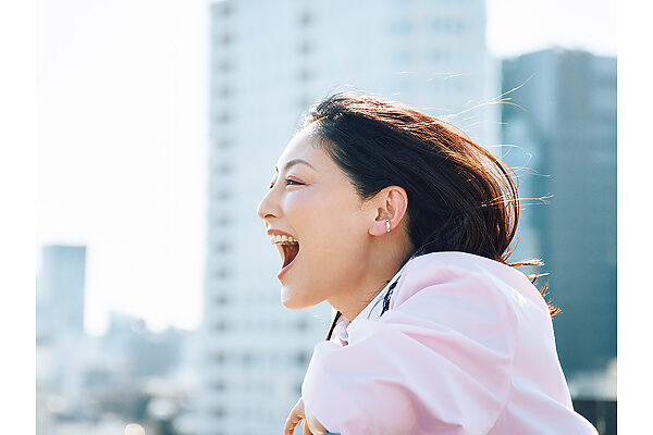 年齢を言い訳にしない。今が一番、素敵な私──常盤貴子さんが今なお、輝いている理由