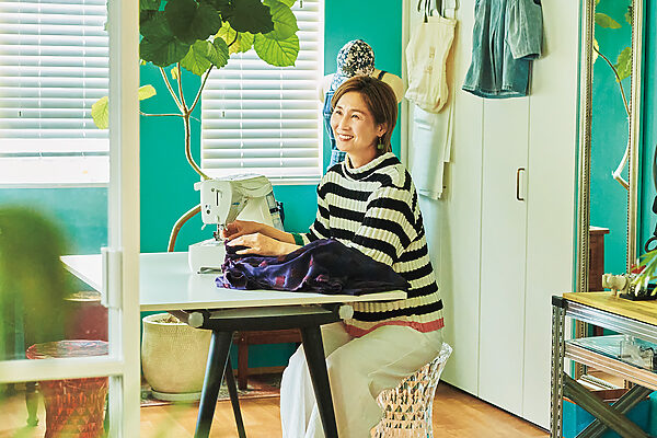 色鮮やかな部屋で、パワーを感じながら洋服作りに没頭できる【趣味を満喫、私の贅沢な空間】