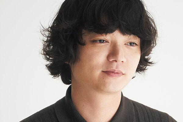 染谷将太さんが語る、映画『チルド』──目はお芝居で大事な道具なので、すごく意識的に使っています