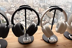 ホワイトとグレーの２色展開