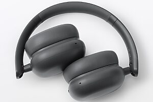 フラットに折りたためるので、持ち運びしやすい
