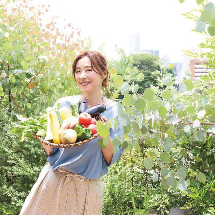 俳優・大塚寧々さん「自分で育てている夏野菜から元気をもらっています」──夏バテ知らずのあの人の食養生