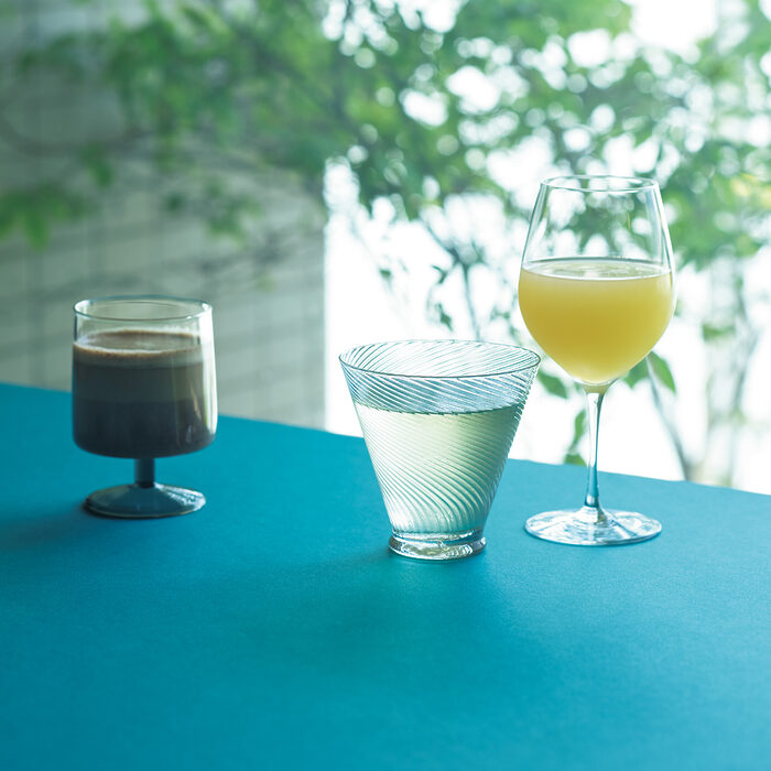 【おいしくて正しい水分補給】いつもの冷たいお茶とコーヒーにひと手間加えて華やかな一杯に