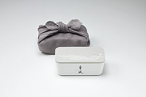 趣あるグレー。シックな雰囲気が素敵
