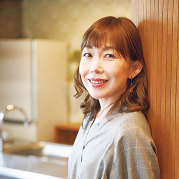 神原サリー