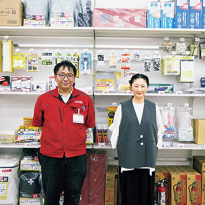 能登通いで高まった防災意識を生かして。現地のホームセンターで防災グッズ探し──防災士・常盤貴子さん