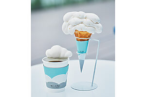 「雲Cafe」では雲ソフト（700円）や雲海コーヒー（600円）を