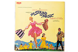映画『サウンド オブ  ミュージック』 サントラ盤　1965年公開のミュージカル映画のサントラ盤。「リアルタイムで映画を観ました。どの曲も好きだし、『エーデルワイス』の場面は何度観ても泣けます」