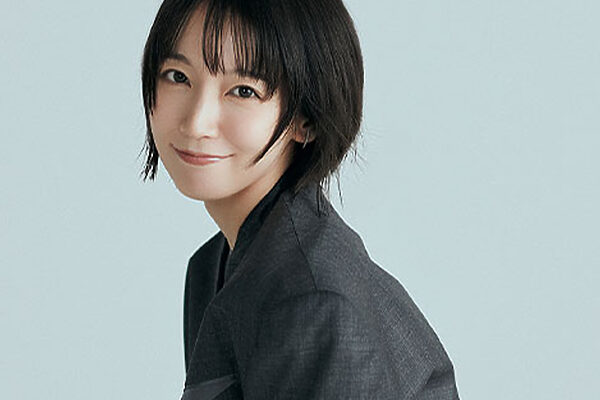 【俳優・吉岡里帆さんに聞いた】女性たちは生きるため、 正しさを超えて強くなる──映画『シャドウワーク』