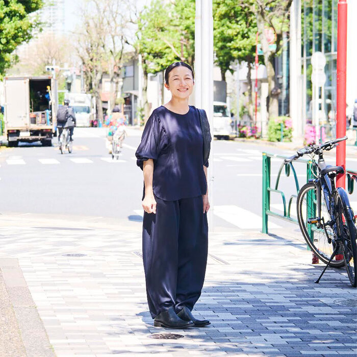 〈暮らしにとけ込む、骨董と古道具。vol.4〉骨董をどう生活で使うか──「ぴったりなのを思いつくとすごく楽しくなります」