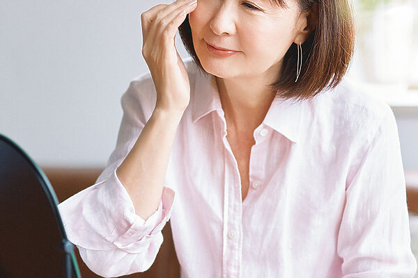 目元の構造を整え、“目袋”の目立たないすっきりした印象に──倉田真由美の「キレイを育む私的名品」