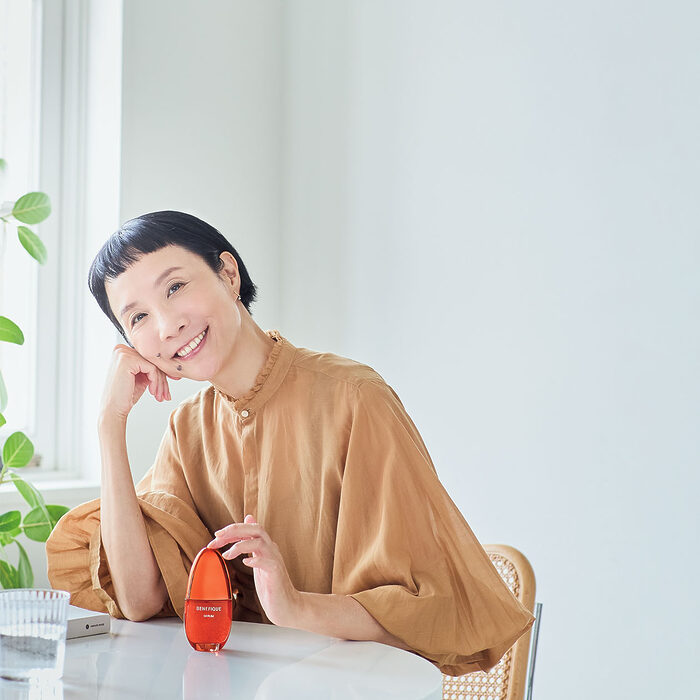 いつもご機嫌なはなさんの、セラムで叶える大人の素肌ケア