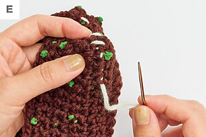 初めてでも簡単、満足！ かぎ針編みで作る「ティッシュケース」