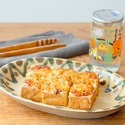 【ぐっち夫婦のお酒とおつまみ】厚揚げのねぎ味噌チーズ焼き×日本酒