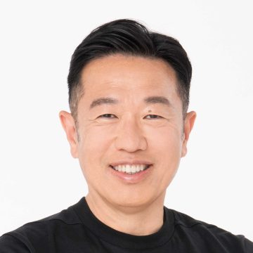 中野ジェームズ修一