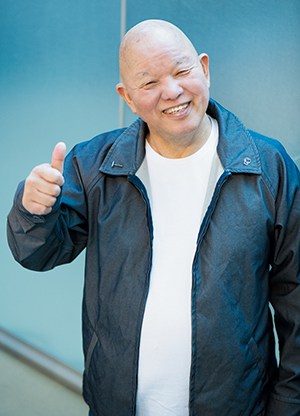 戯れの魔王』著者、篠原勝之さんインタビュー。 「この世にいる、って