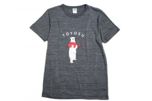 オリジナルのTシャツ3,000円。